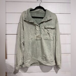 New! Urban Daisy Sage Pullover Sweatshirt